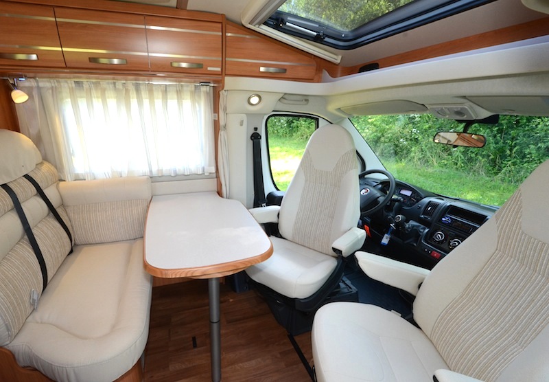 Hymer Exsis T 598