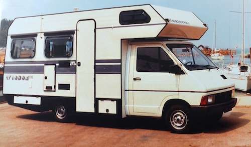 Adriatik 390 en 1985