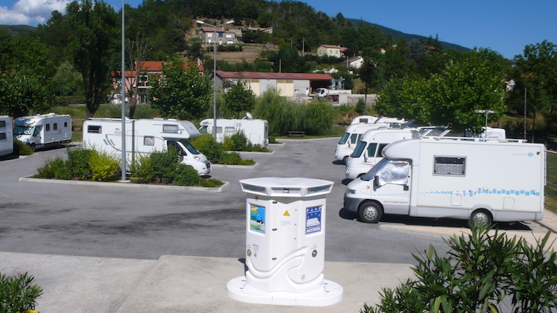 Entraide & conseils de camping-caristes