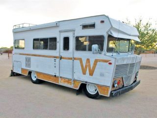 Winnebago_1972__Brave_01