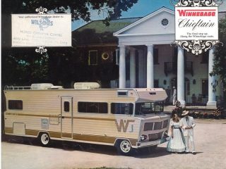 Winnebago_Chieftain