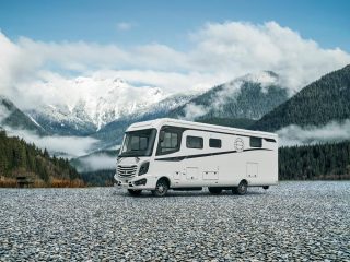 Le Voyageur Liner 924 QD Car