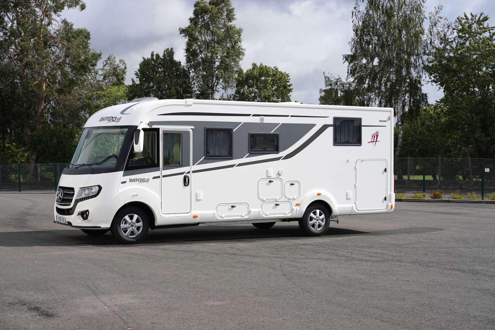 Série M, l'étoile montante de Rapido Camping Car le site
