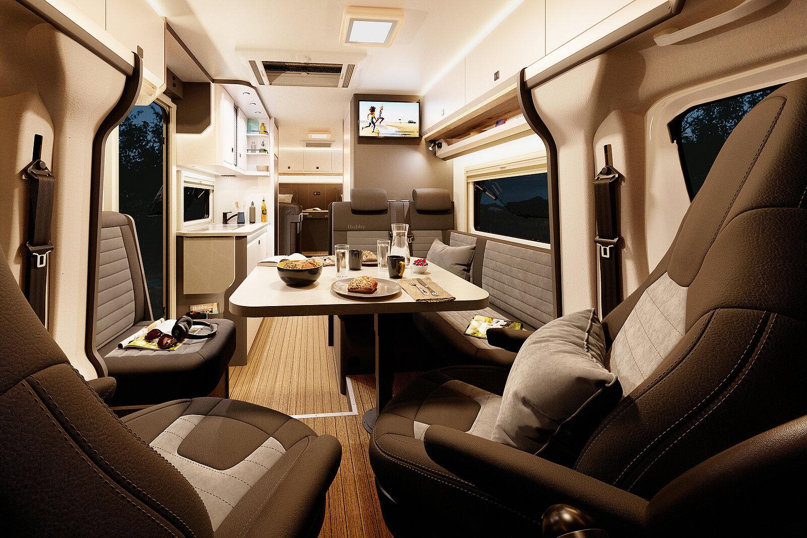 Le soir venu, ce camping-car offre des éclairages multiples et soignés : plafonnier, spots, bandes...