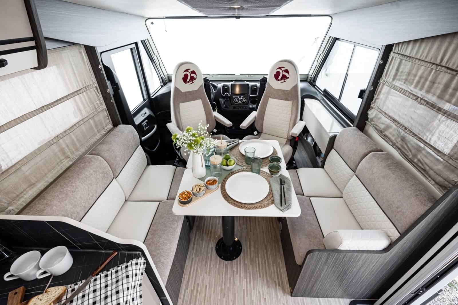 McLouis Nevis 881 25 Edition