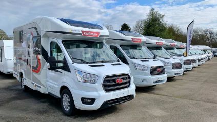 Gallois Oise-Camping propose un large choix de marques et de modèles de camping-cars : profilés, capucines, intégraux...
