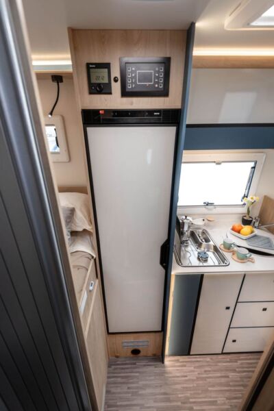 Grand frigo à compression de 150 L