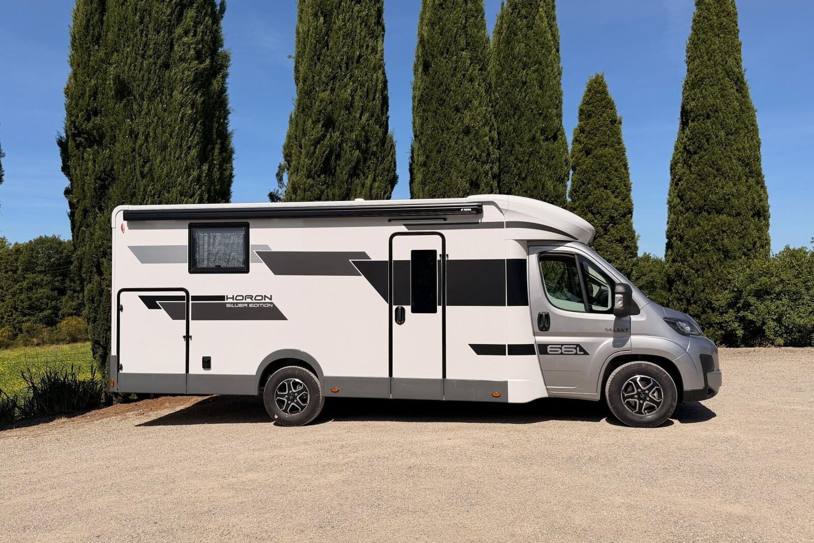 CI Horon 66L XT Silver Edition - Des graphismes spécifiques sont prévus de série.
